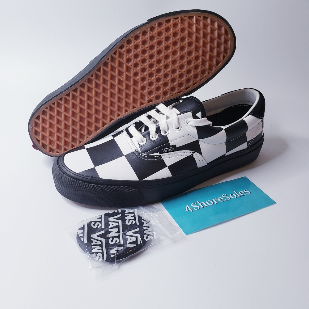 VANS Barneys New York NY Mens SZ 10